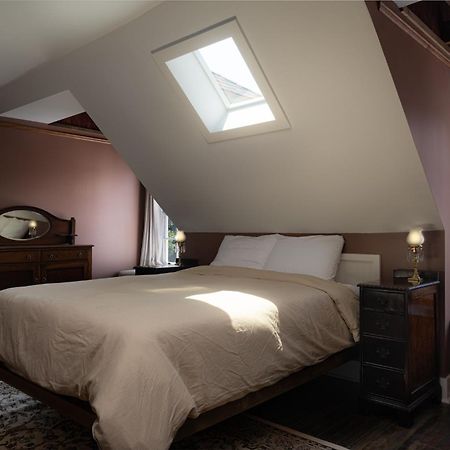 The Nuwray Hotel & Carriage House Burnsville Bagian luar foto