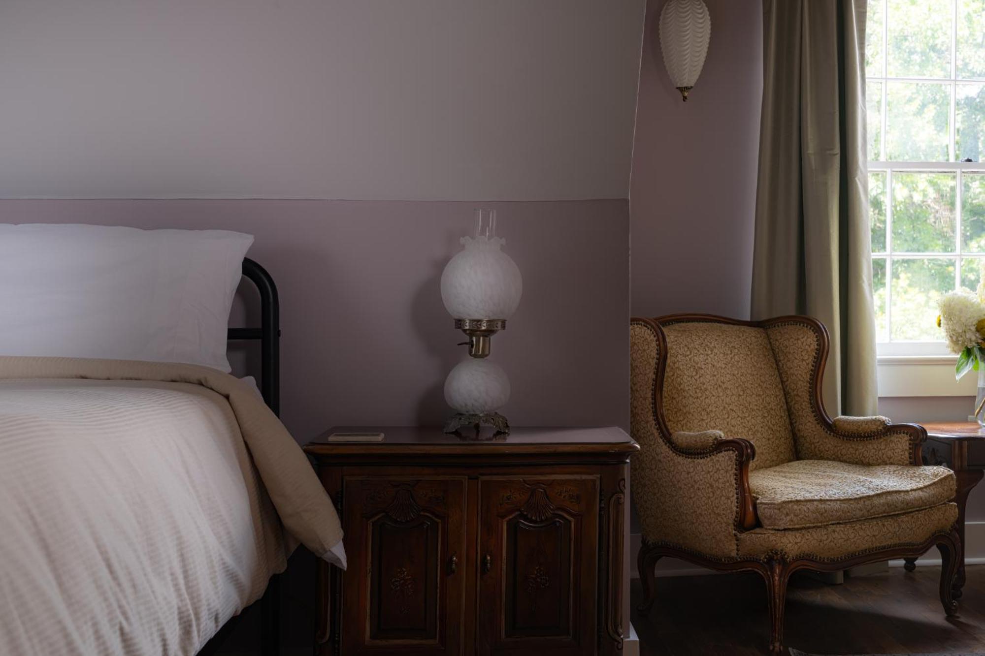 The Nuwray Hotel & Carriage House Burnsville Bagian luar foto