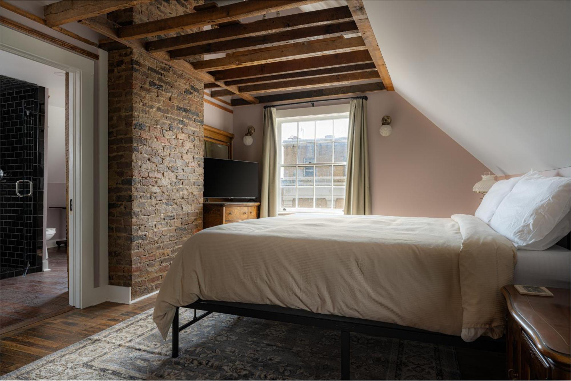 The Nuwray Hotel & Carriage House Burnsville Bagian luar foto