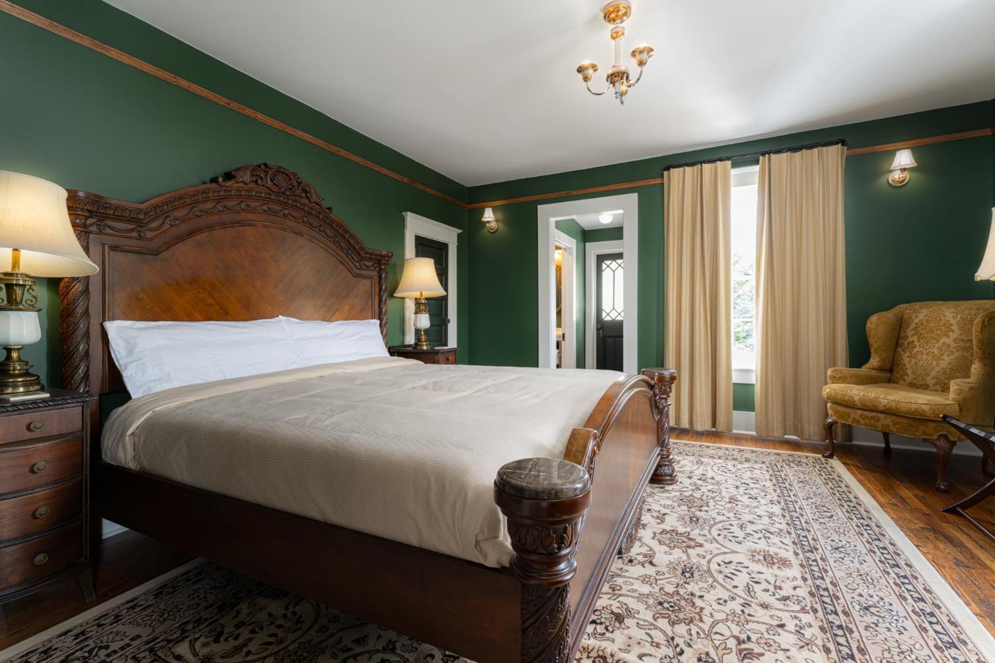 The Nuwray Hotel & Carriage House Burnsville Bagian luar foto